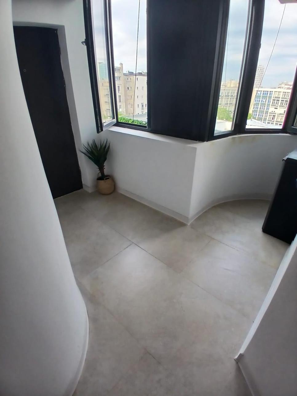 Elegant - Near Piata Romana & Athenaeum Apartamento Bucareste