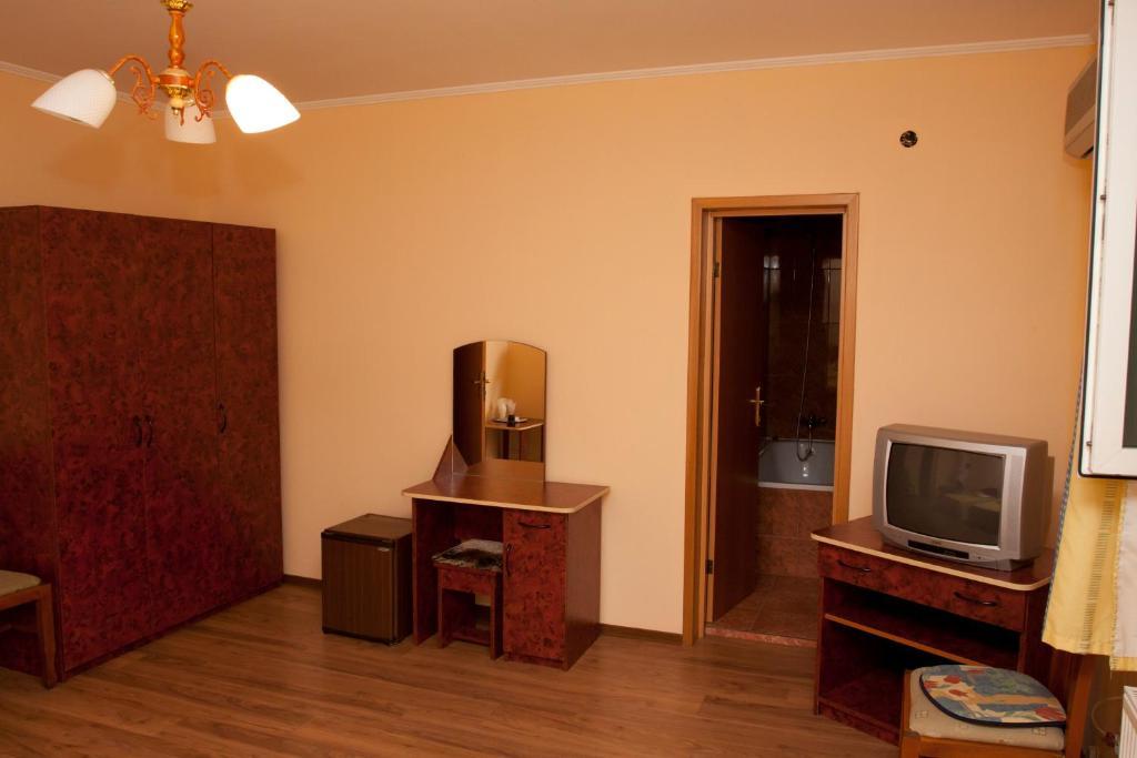 Helios 3* Bucharest