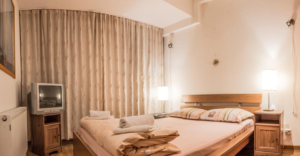 Apartment Dracula Adventure Tours Bucharest