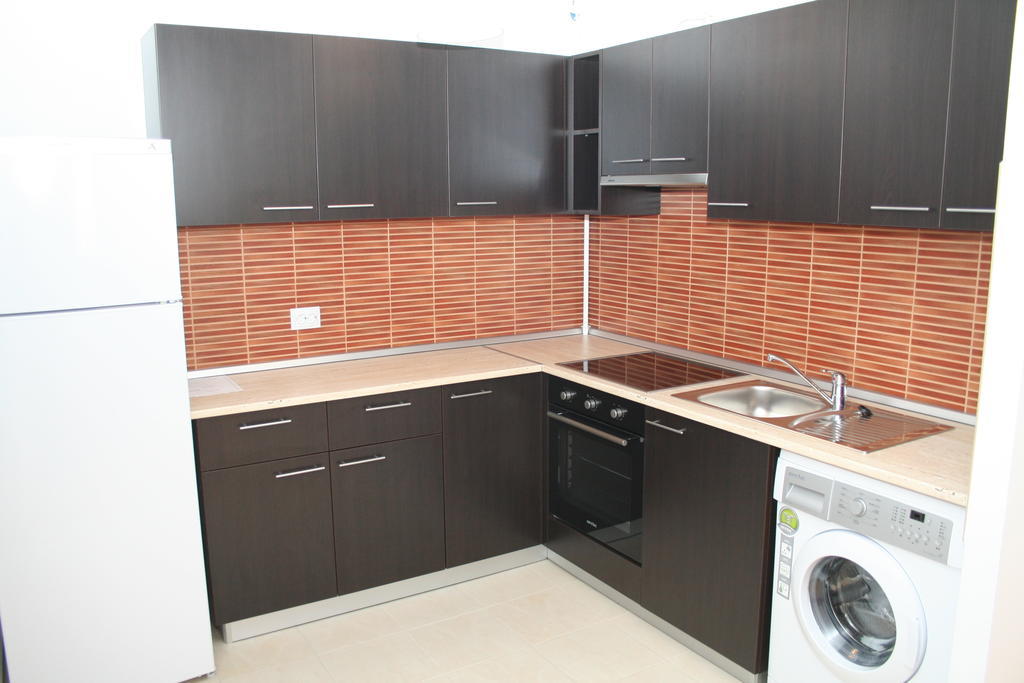 Top Rooms Aparthotel