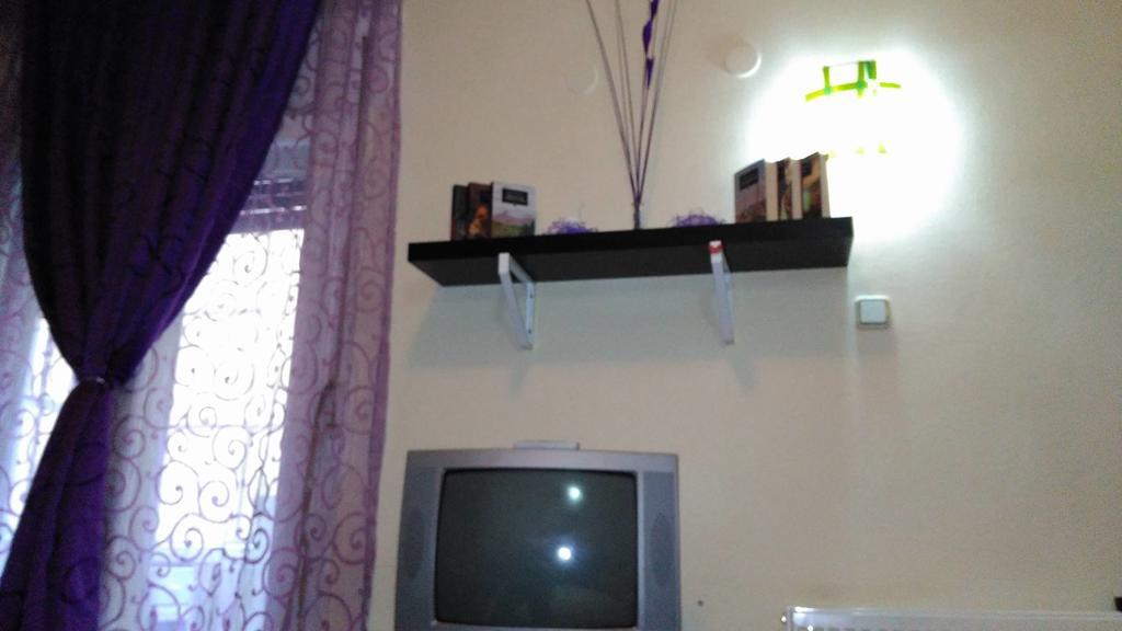 Purple Butterfly Studio In City Center