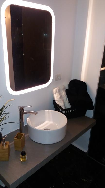 Romana Square Luxury * Bucareste
