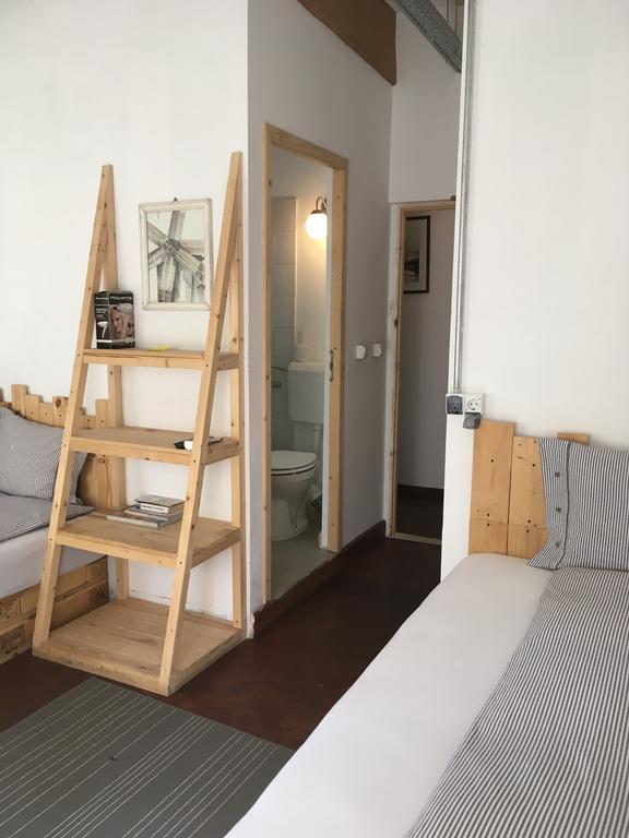 Hostel Victoria Poshtel Bucharest