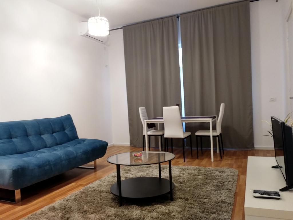 Black & White Apartamento Bucareste