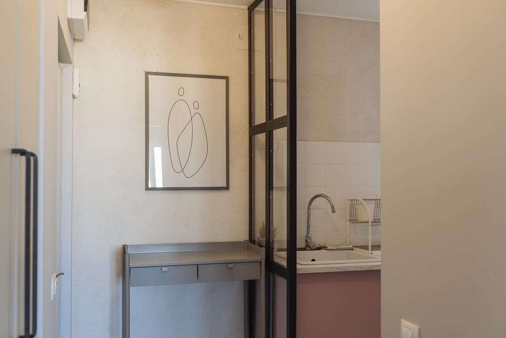 Apartment Pastel - Center *
