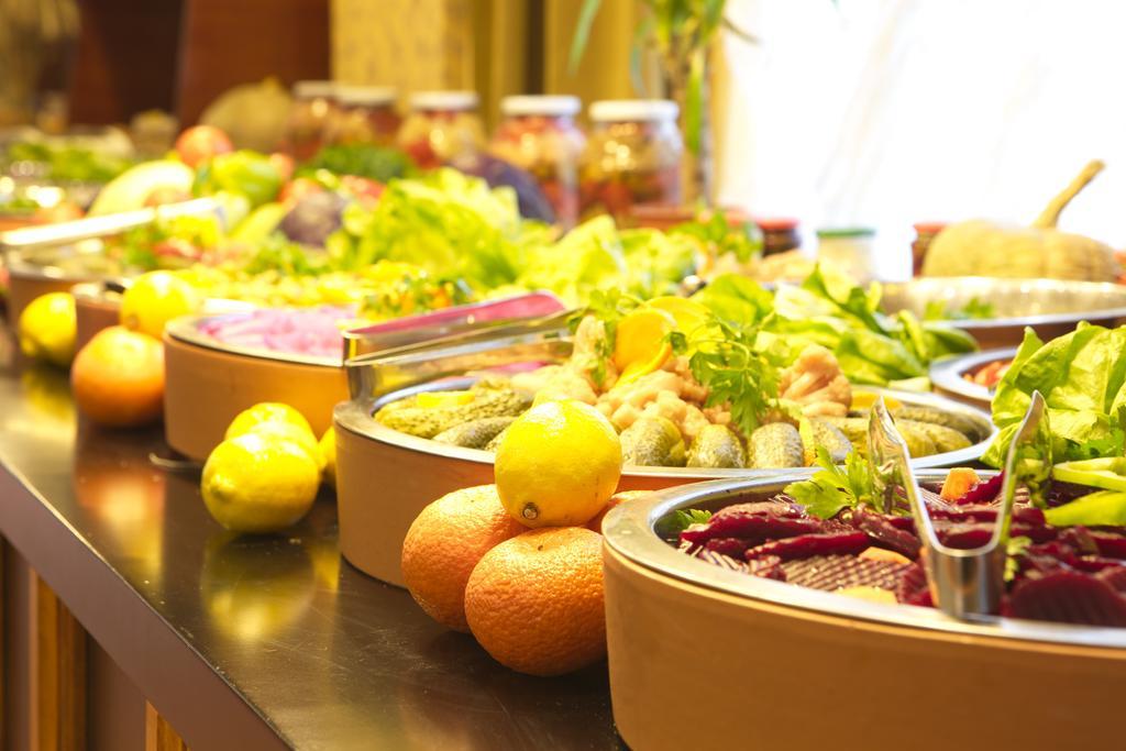 Hotel Phoenicia Grand Bucharest