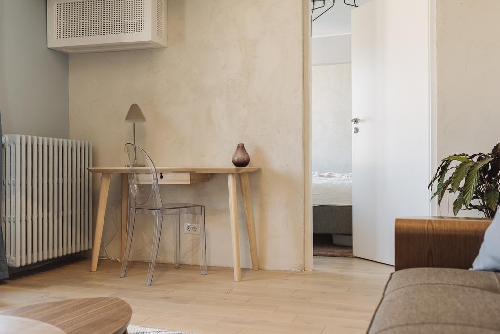 Apartment Pastel - Center *