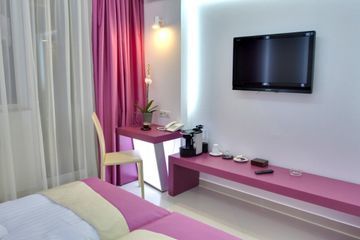 Hotel Christina Plus Hotel