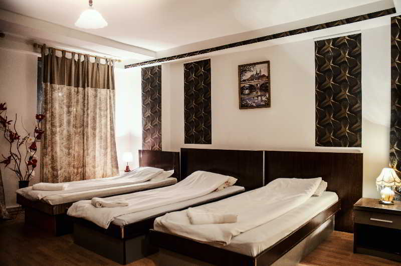 Stars Hotel 2*