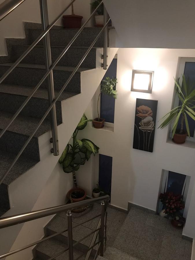 Casa Ghetu Fundeni Bucharest
