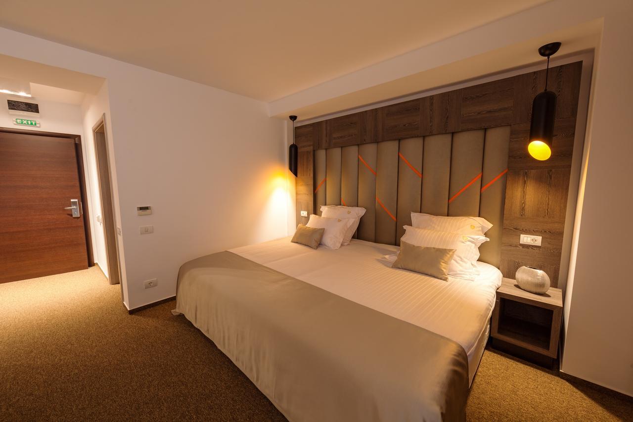 Complex Premium Wellness Institute