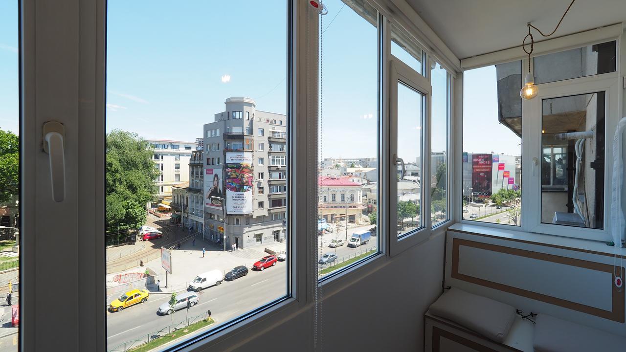 The One Bratianu Old Town Heritage Apartment