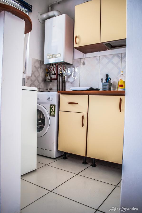 Purple Butterfly Studio In City Center Apartament Bucureşti