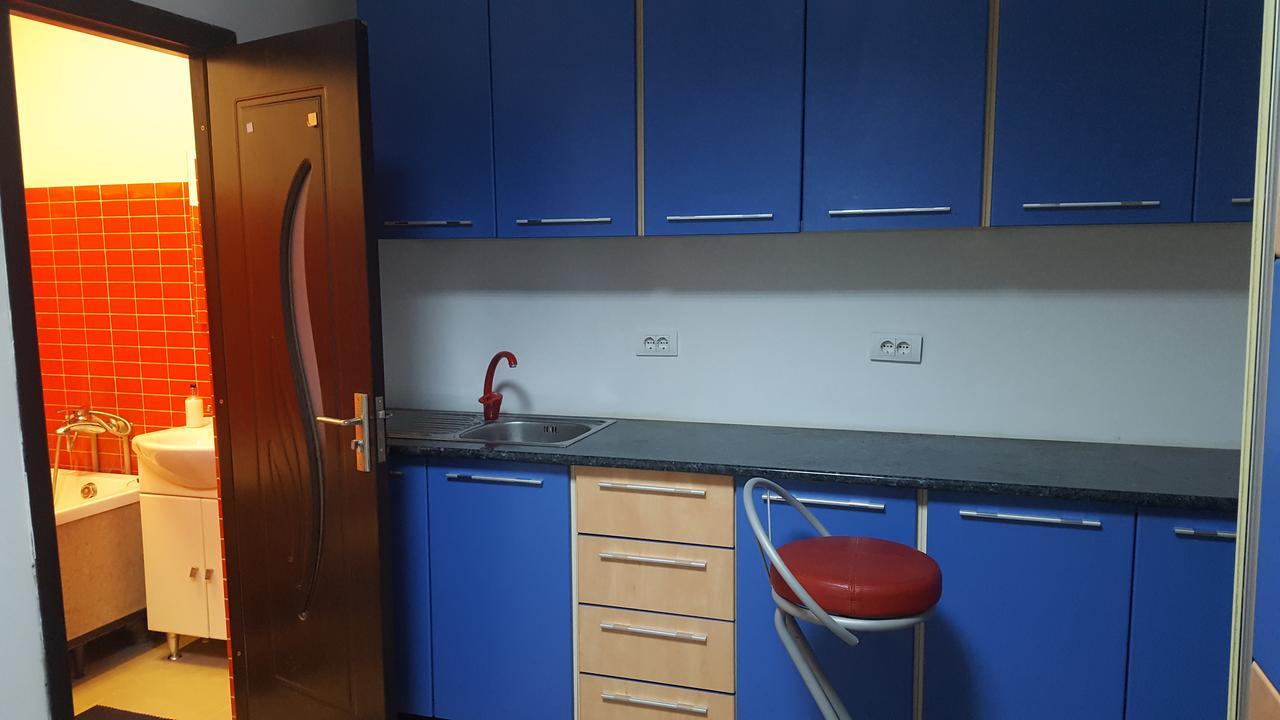 Apartment Pipera Park Lake View Bucharest