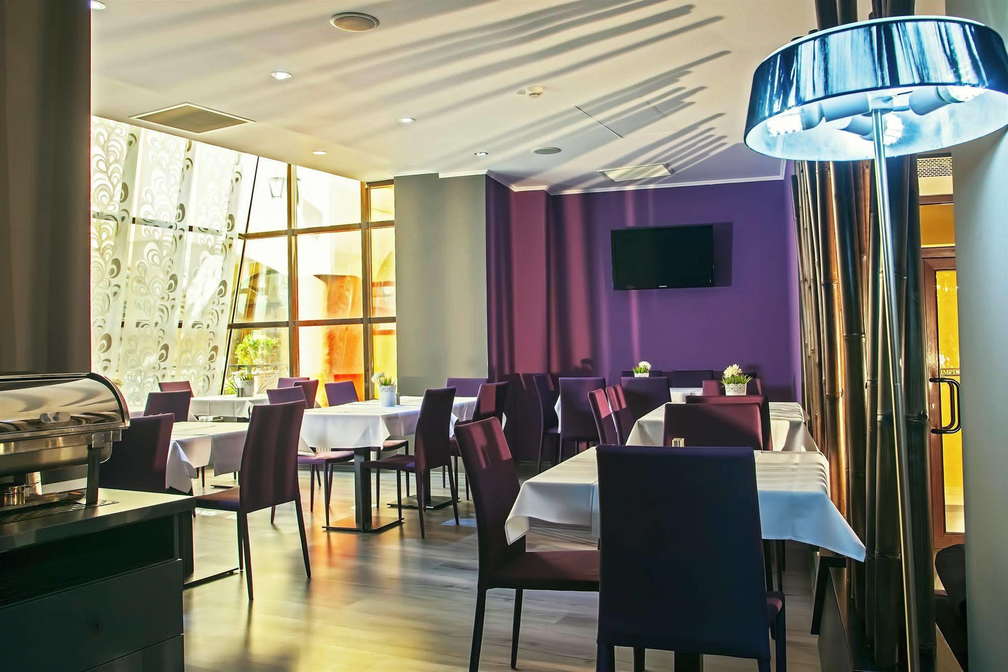 Trianon Hotel Bucharest