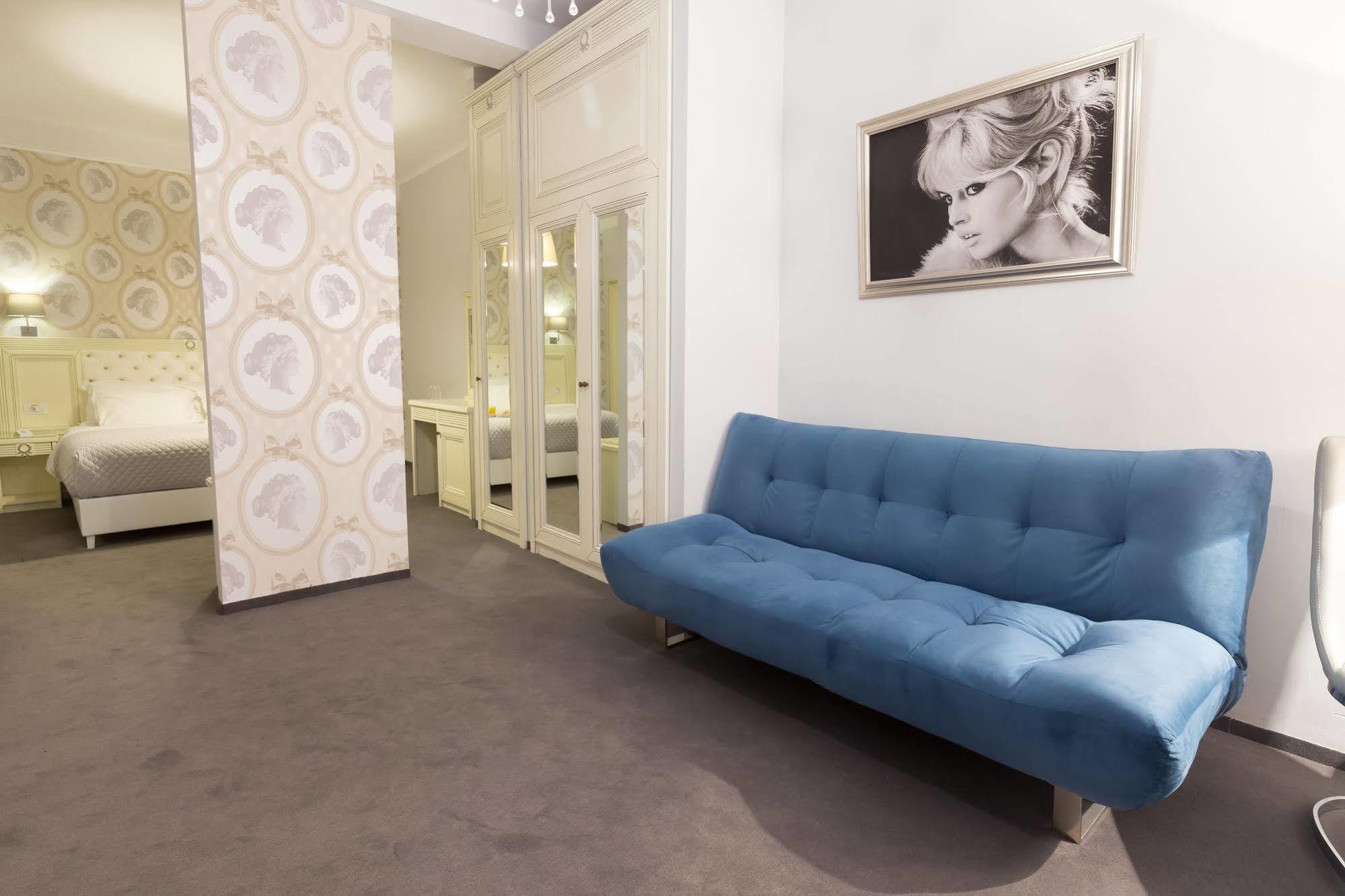 Cornelia Hotel Bucharest