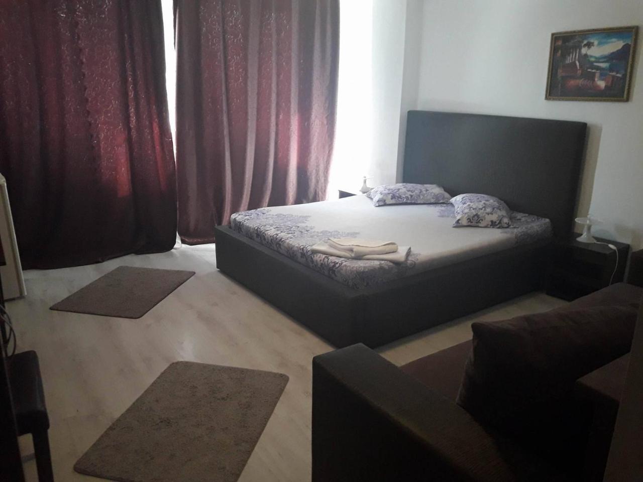 Stars Hotel