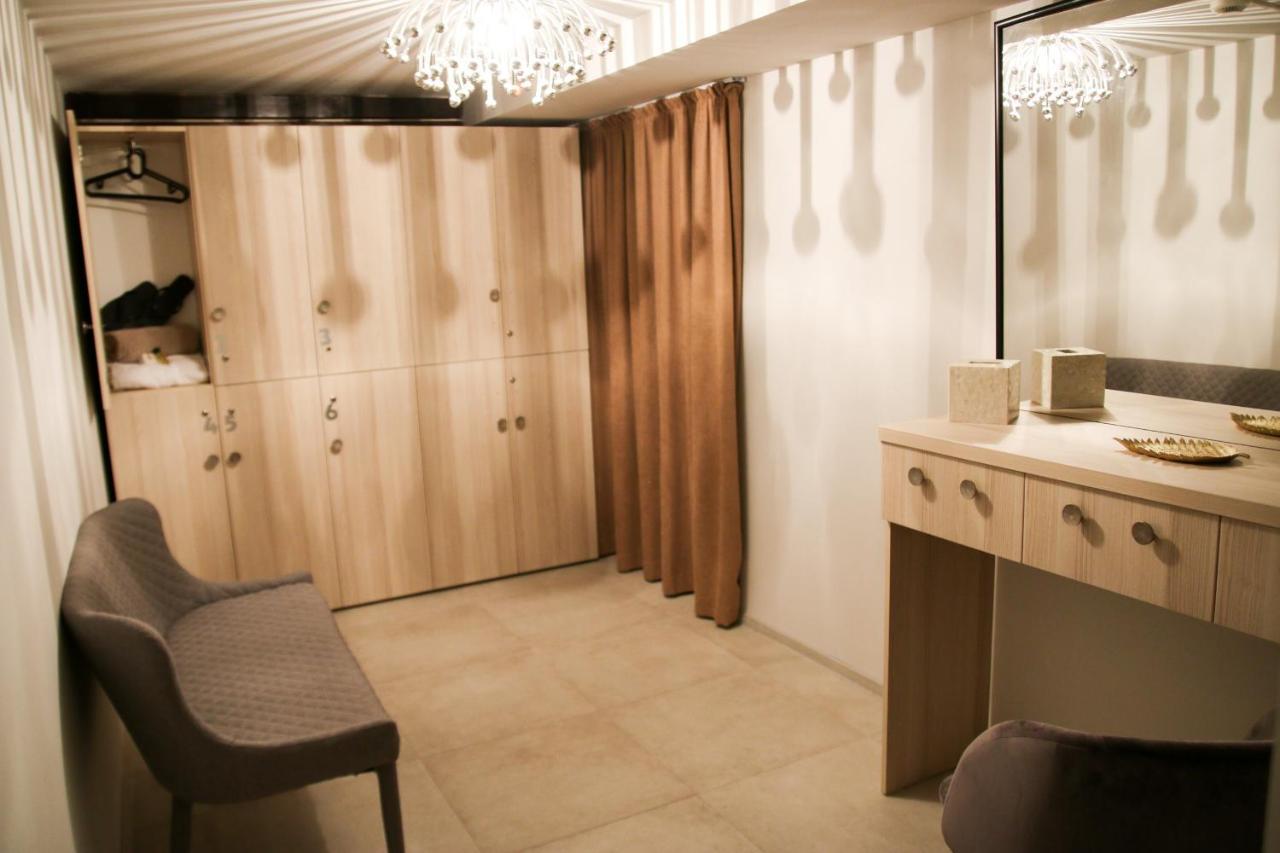 Cornelia Hotel 3*