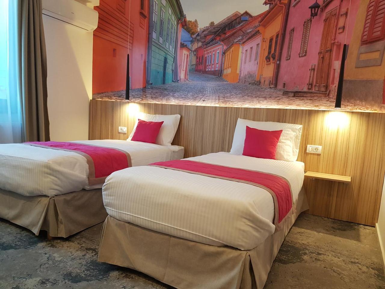 Hotel Ymy Boutique 4*