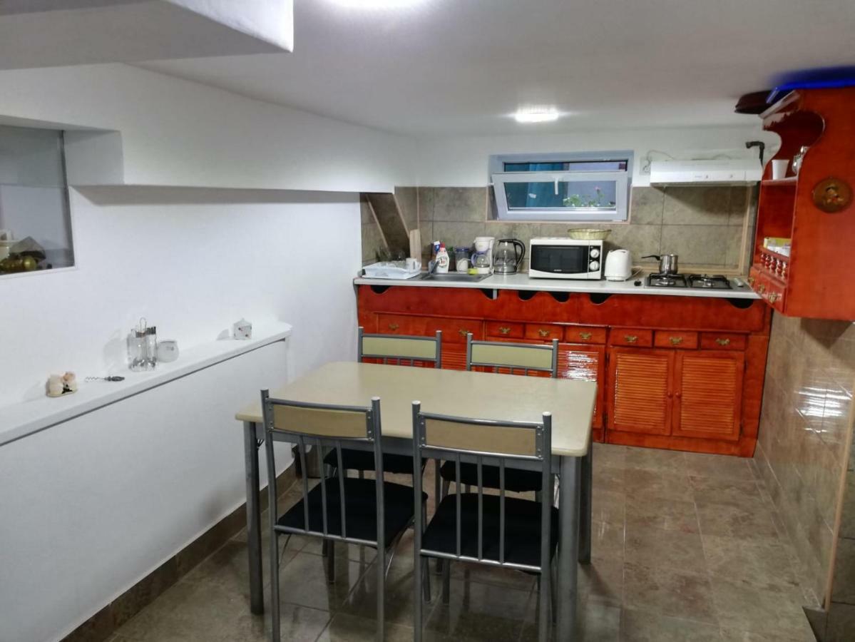 Ada Casa de hóspedes *