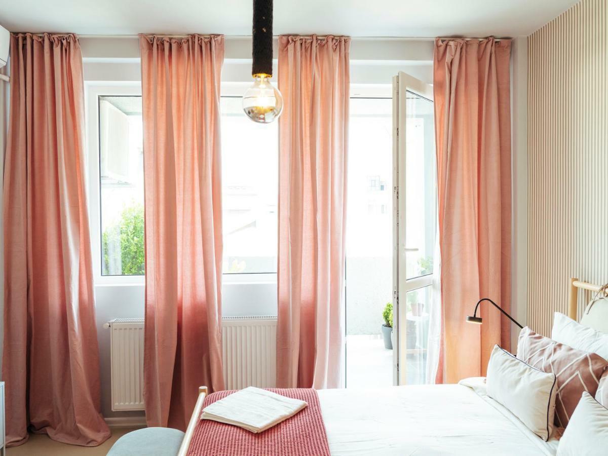 Amazing View - Location - Universitate Apartament
