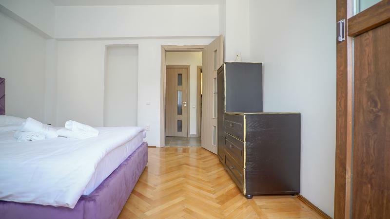 Cn2i Luxury Universitate Apartment Bucharest