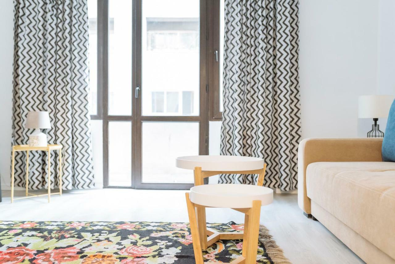Apartment Center - Quinet Large Bucharest