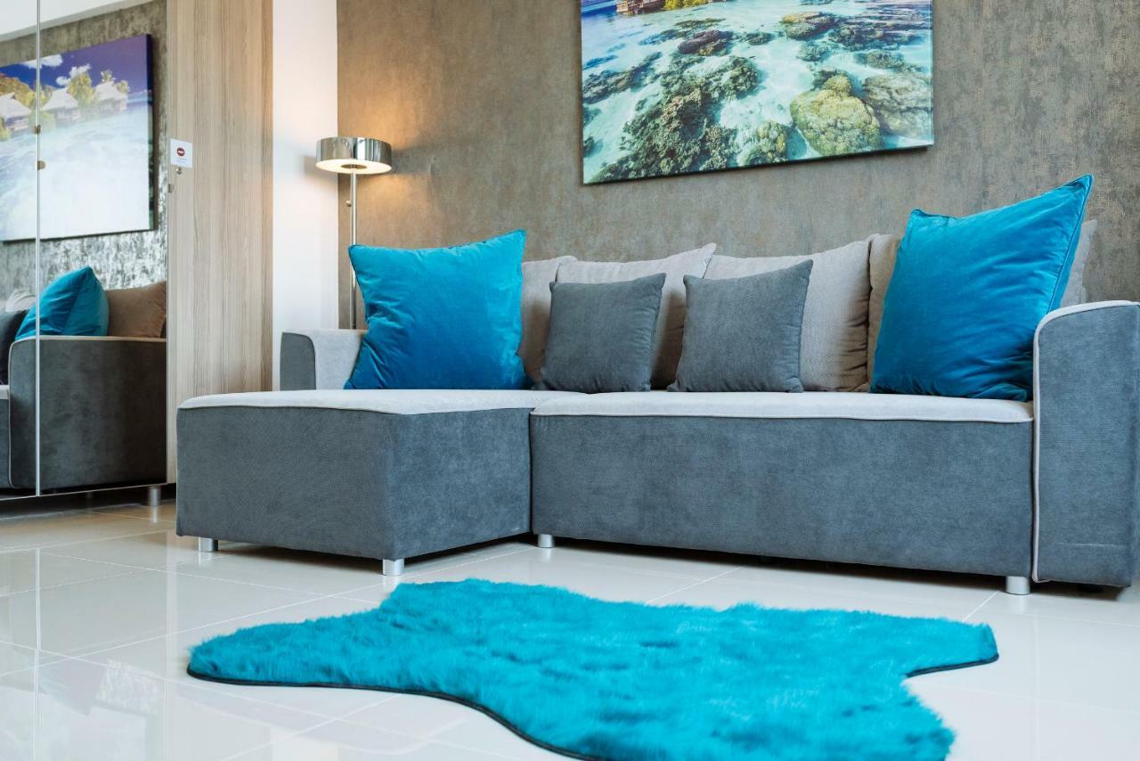 Apartment Luxury Flat 9 Near Metro