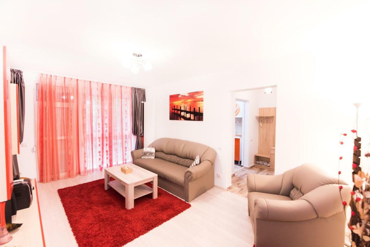 Apartment Red *