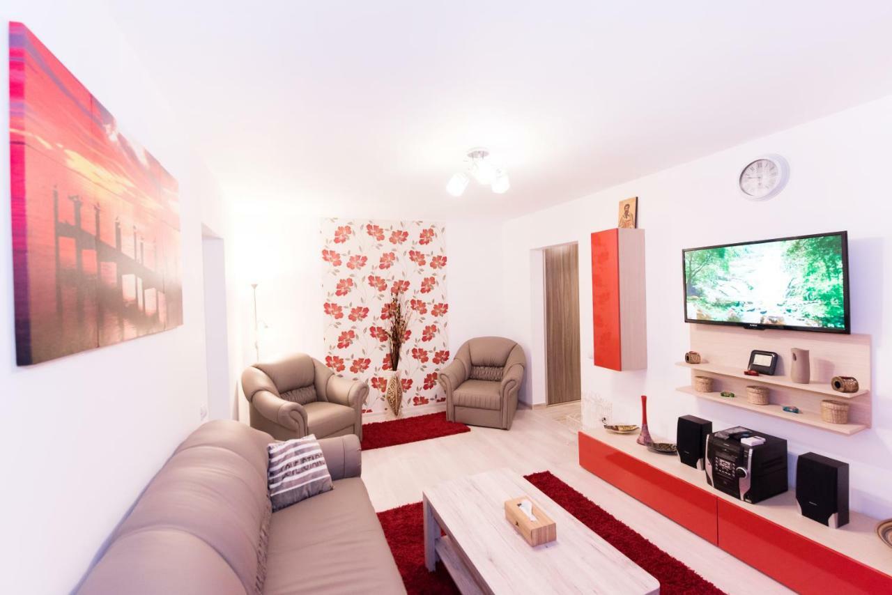 Red Apartment Bucharest