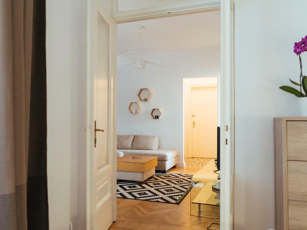 Alba On Calea Victoriei Apartamento Bucareste