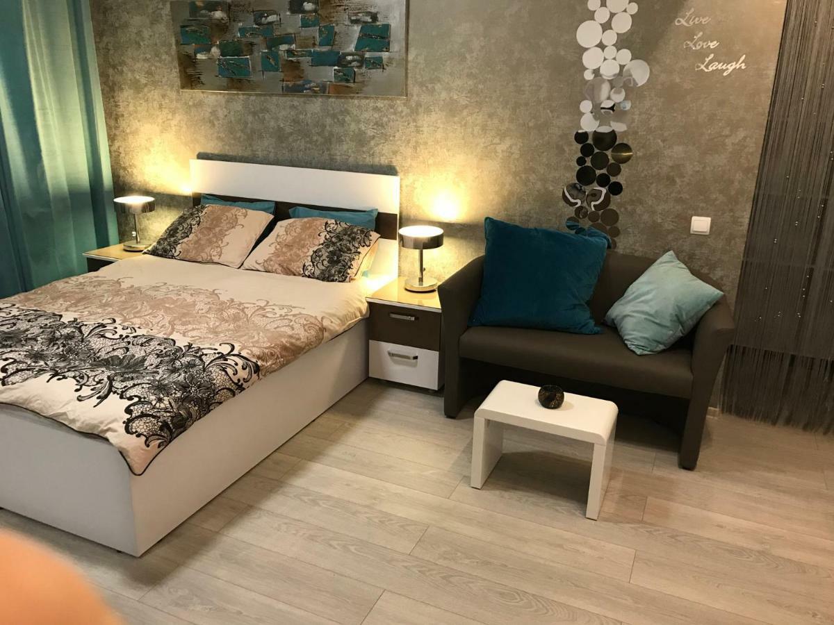 Apartment Luxury Flat 9 Near Metro