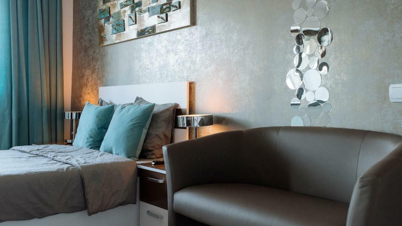 Luxury Flat 9 Near Metro *