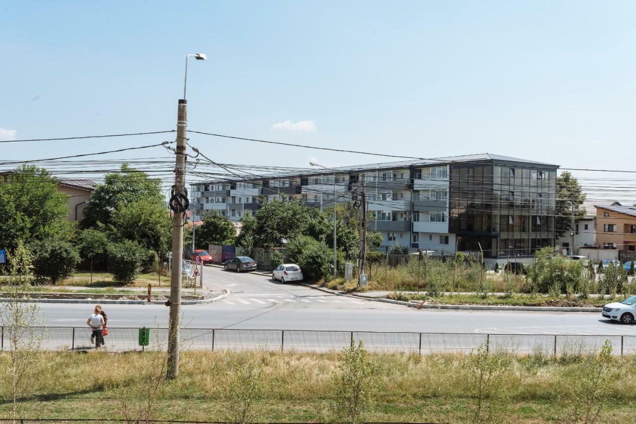 Luxury Flat 9 Near Metro *