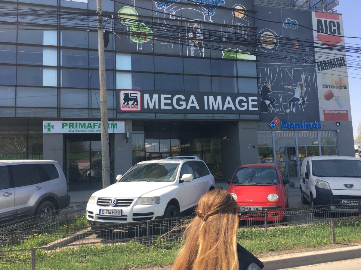 Luxury Flat 9 Near Metro Apartment *