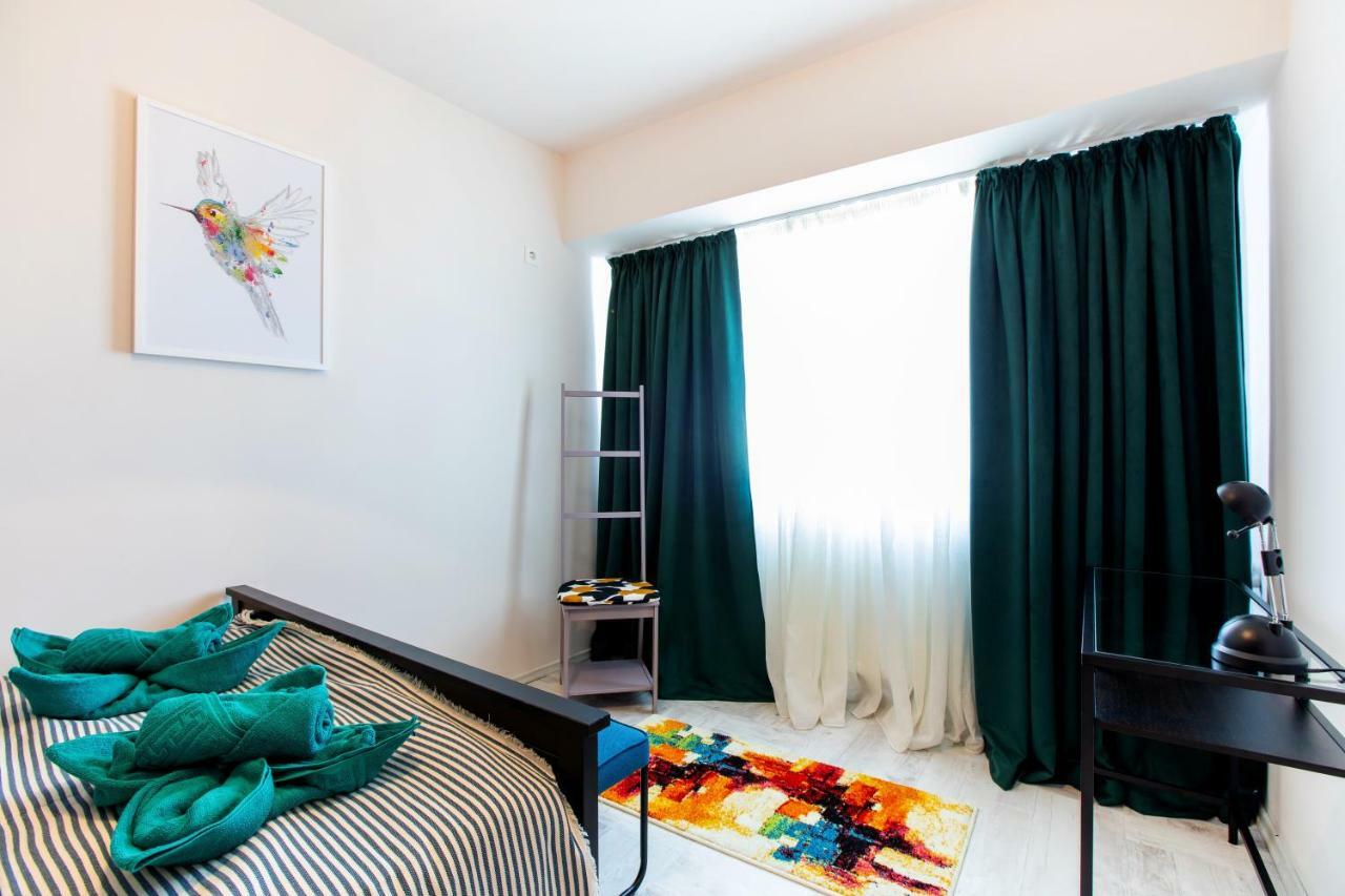 Meet The ''frida Kahlo'' Vibrant Inspiration Apartamento *