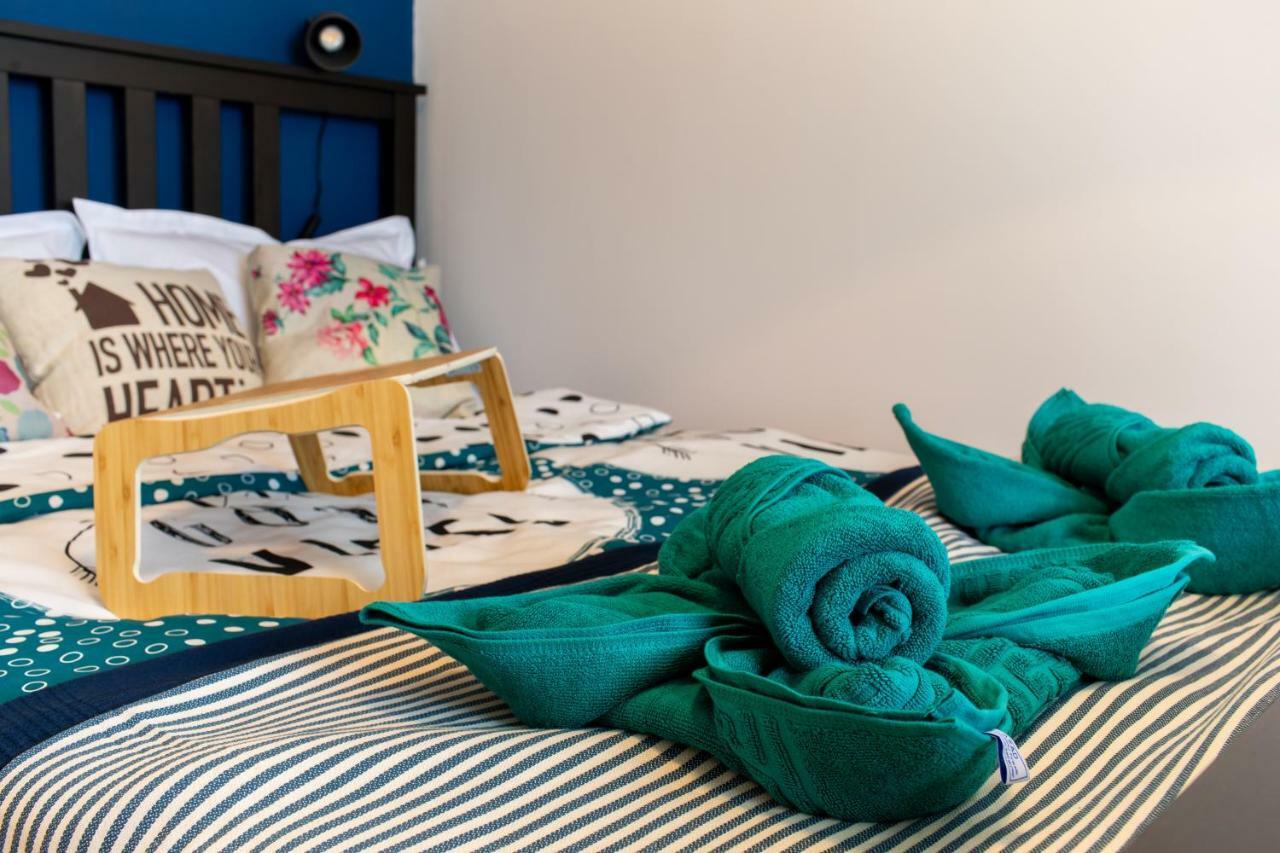 Meet The ''frida Kahlo'' Vibrant Inspiration Apartamento *