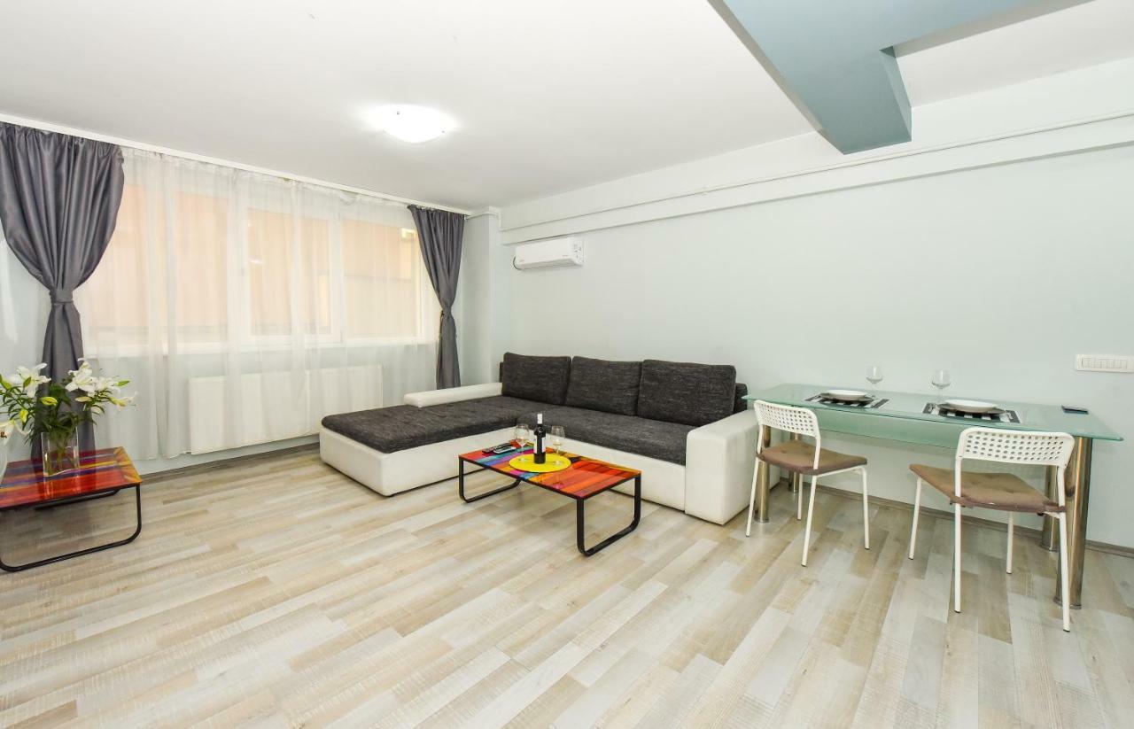 Apartament Center With Terrace *
