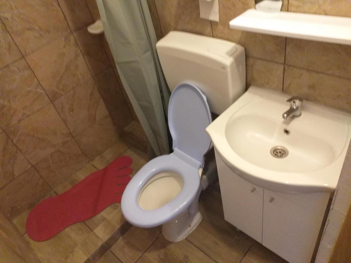 Vila Margareta Gazde/Camere de închiriat Bucureşti