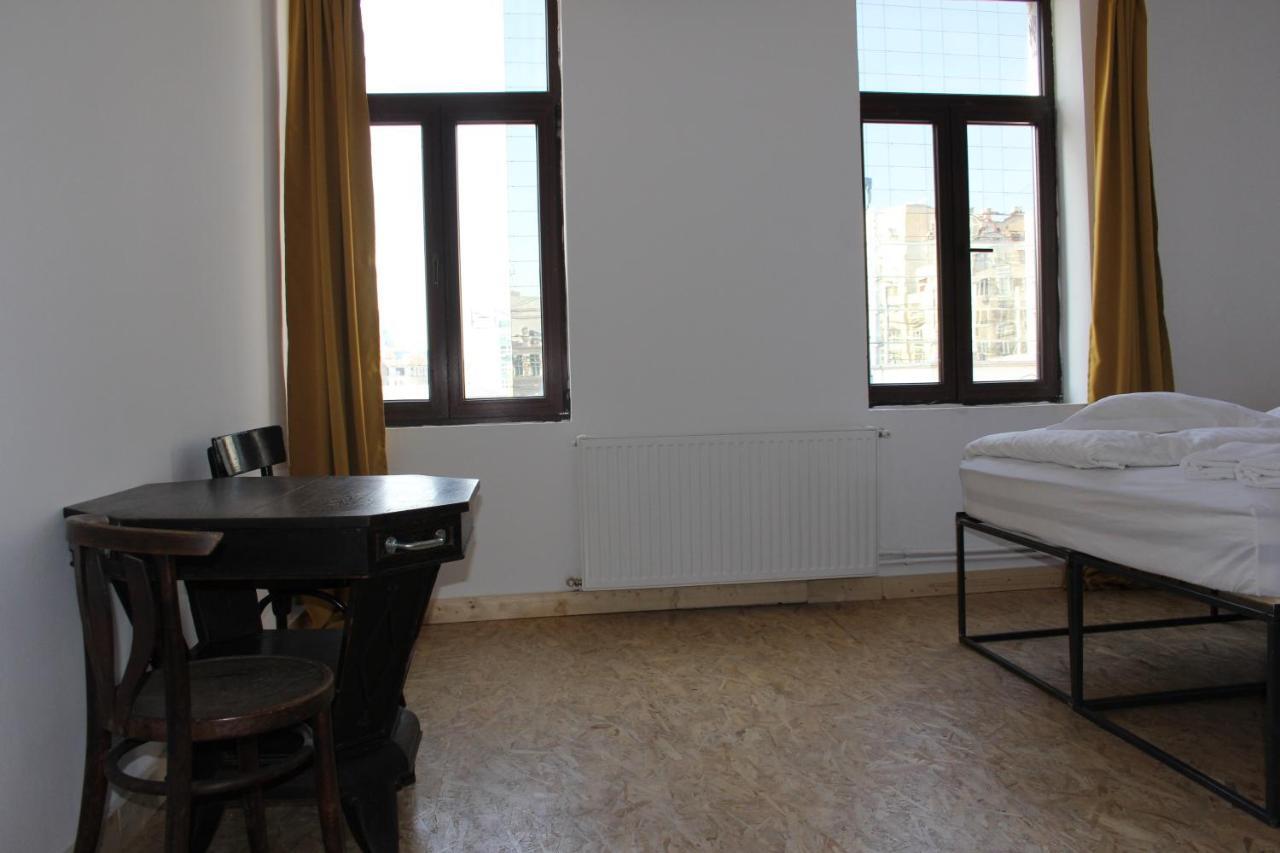Hostel Victoria Poshtel Bucharest