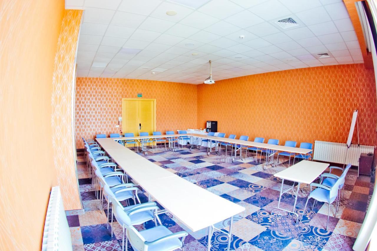 Rin 4* Bucureşti