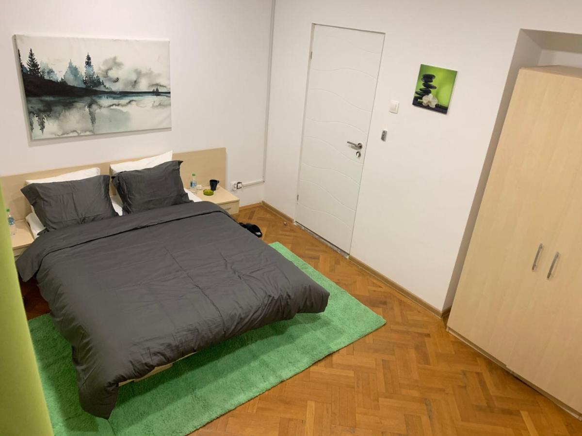 Acomodação com café da manhã  Bucarest B&B