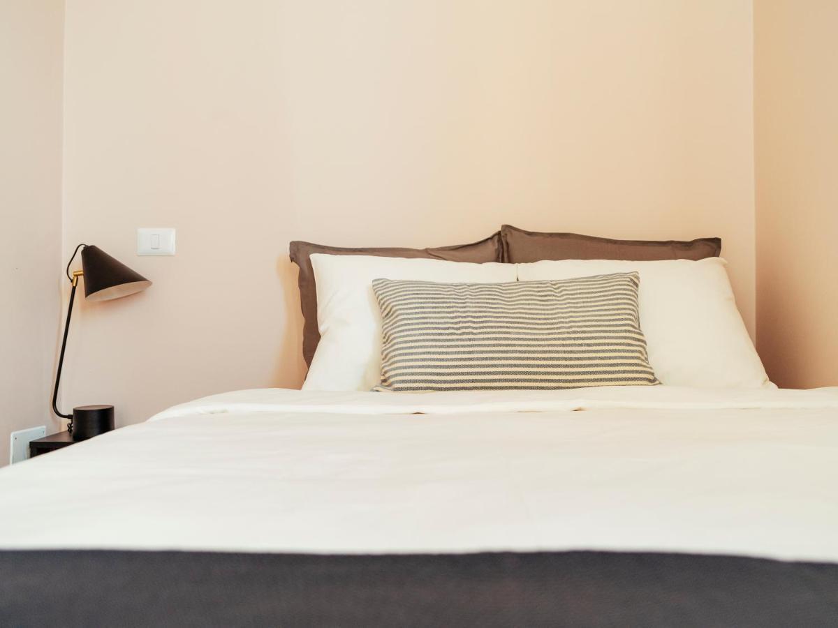 Apartament Beautiful - Location - Amazing Balcony *