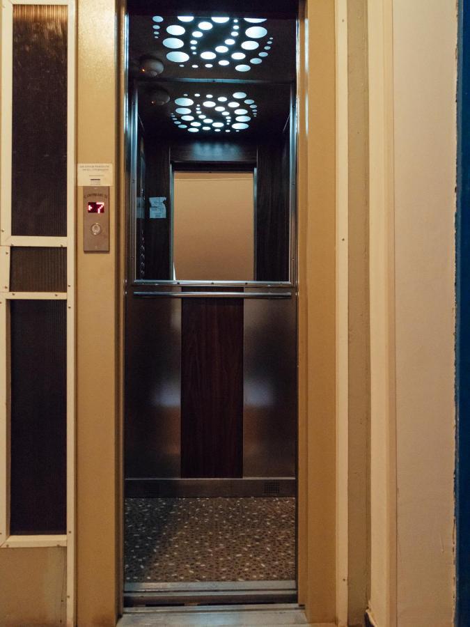 Beautiful - Location - Amazing Balcony * Bucureşti
