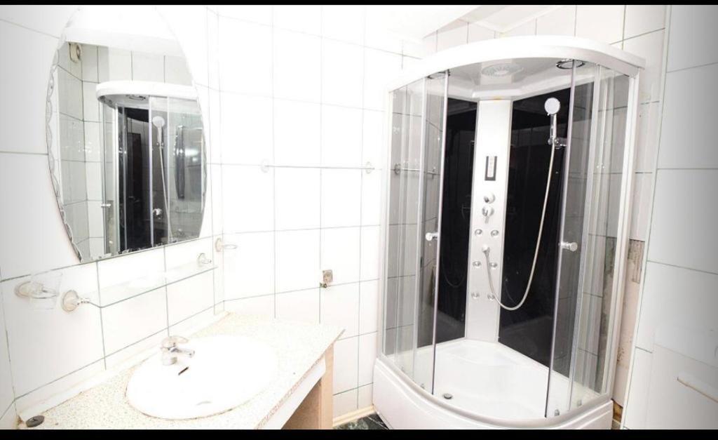 Stars Hotel Bucureşti