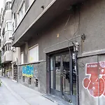 Beautiful Studio - Top Location - Netflix