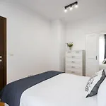Vivando - Bright 1Br - Amazing Terrace + Parking