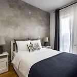 Vivando - Bright 1Br - Amazing Terrace + Parking