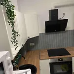 Stylish Studio Near Orhideea Towers W Free Wifi