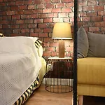 Davide - Super Cozy Central Designer Studio - Loft Design